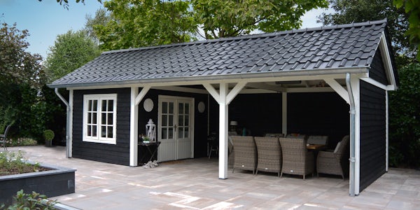 Productfoto Buitenverblijf Zadeldak XL 9260x4400x3750mm Productfoto Buitenverblijf Zadeldak XL 9260x4400x3750mm