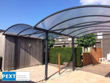 Carport DeLuxe