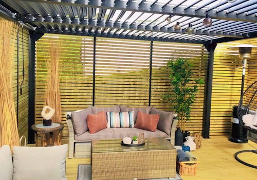 pergola Sørøya 4×6 meter pergola Sørøya 4x6 meter med møbler